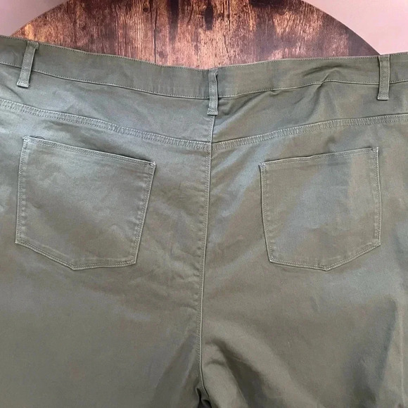 Woman Within green plus size jeans. Size: 34W - Picture 6 of 7